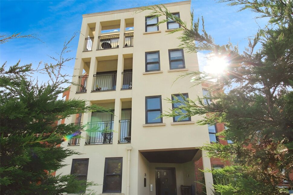 Main image of 2 bedroom  Flat to rent, Plaistow Lane, Bromley, BR1