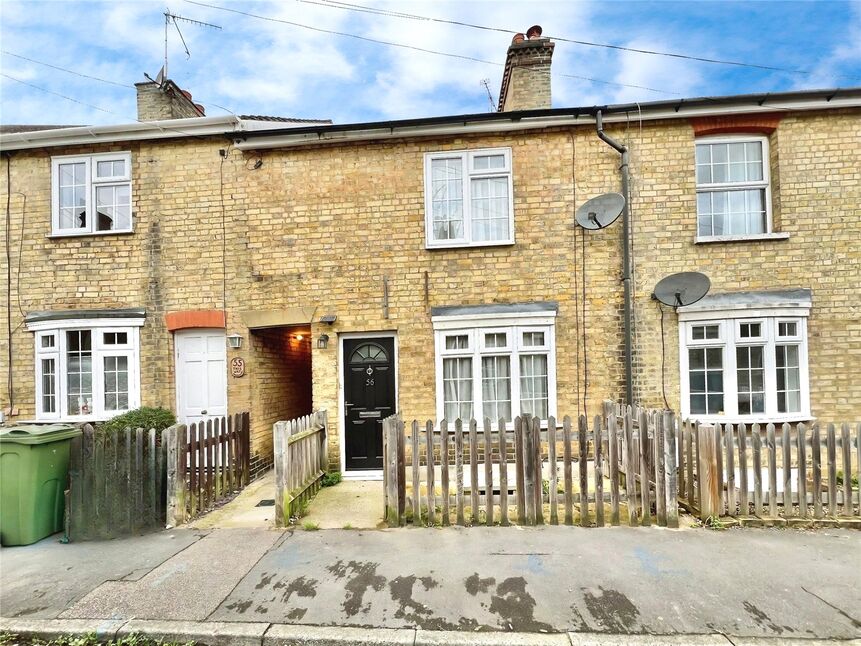 Main image of 2 bedroom Mid Terrace House to rent, Cobden Road, Sevenoaks, Kent, TN13