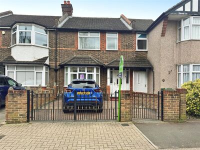 3 bedroom Mid Terrace House for sale
