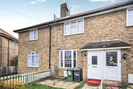 2 bedroom Mid Terrace House for sale