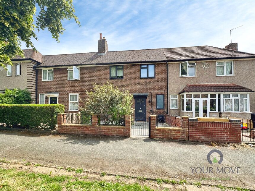 4 bedroom Mid Terrace House for sale