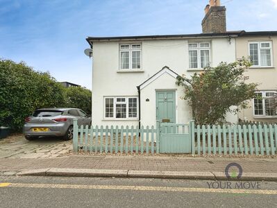 3 bedroom End Terrace House for sale