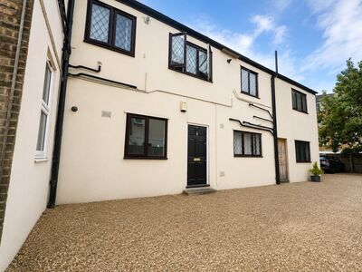 1 bedroom Flat for sale