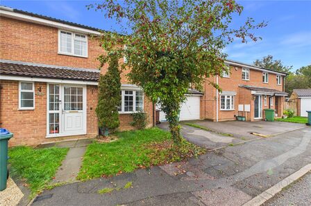 4 bedroom Semi Detached House to rent