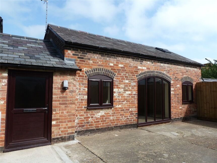 Main image of 1 bedroom House to rent, West Street, Steeple Claydon, Buckinghamshire, MK18