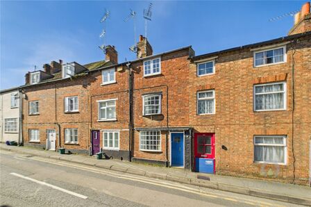 Nelson Street, 2 bedroom Mid Terrace House to rent, £1,200 pcm