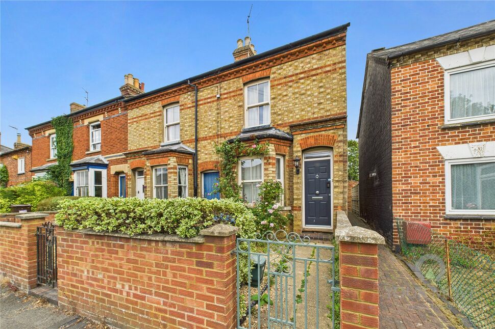 Main image of 2 bedroom End Terrace House to rent, High Street, Winslow, Buckinghamshire, MK18