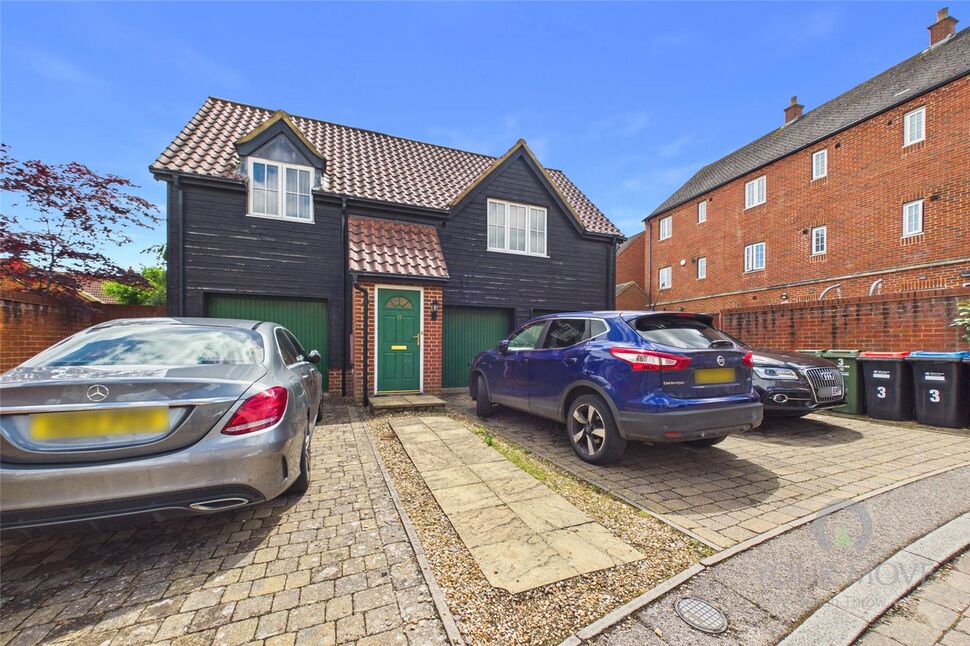 Main image of 2 bedroom Detached Flat for sale, Whittington Chase, Kingsmead, Buckinghamshire, MK4