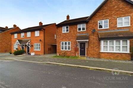 Stocks Lane, 3 bedroom Semi Detached House to rent, £1,600 pcm