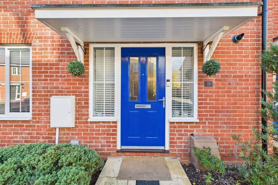 Main image of 2 bedroom  Flat for sale, Foundry Drive, Buckingham, Buckinghamshire, MK18