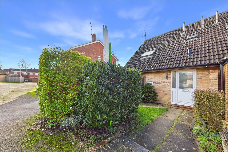 1 bedroom Mid Terrace House for sale