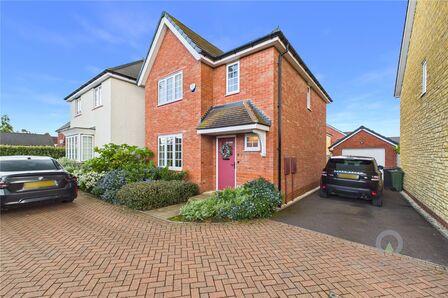 3 bedroom Detached House to rent