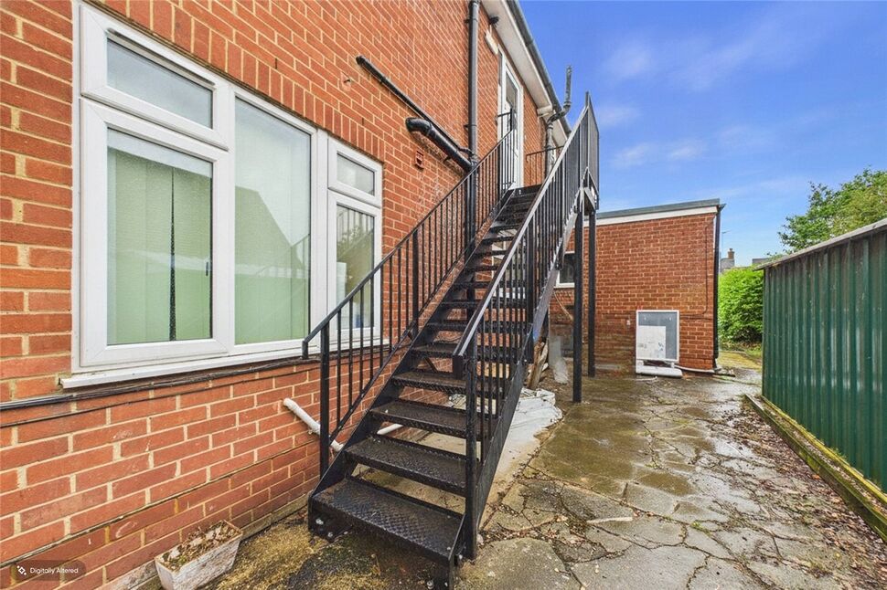 Main image of 1 bedroom Flat to rent, Overton, Maids Moreton, Buckinghamshire, MK18
