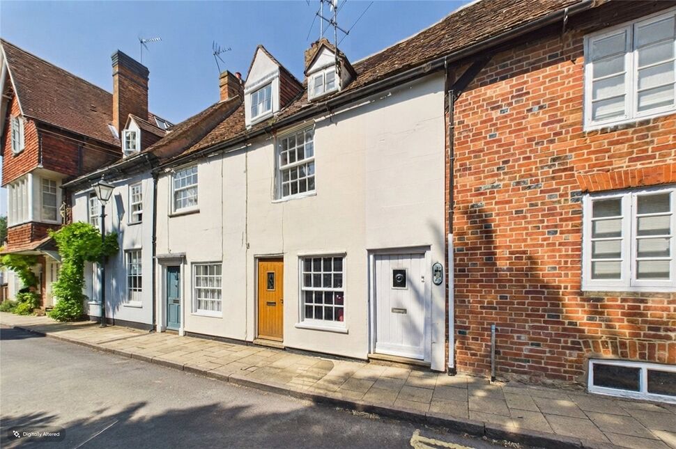 Main image of 2 bedroom Mid Terrace House to rent, Manor Street, Buckingham, Buckinghamshire, MK18