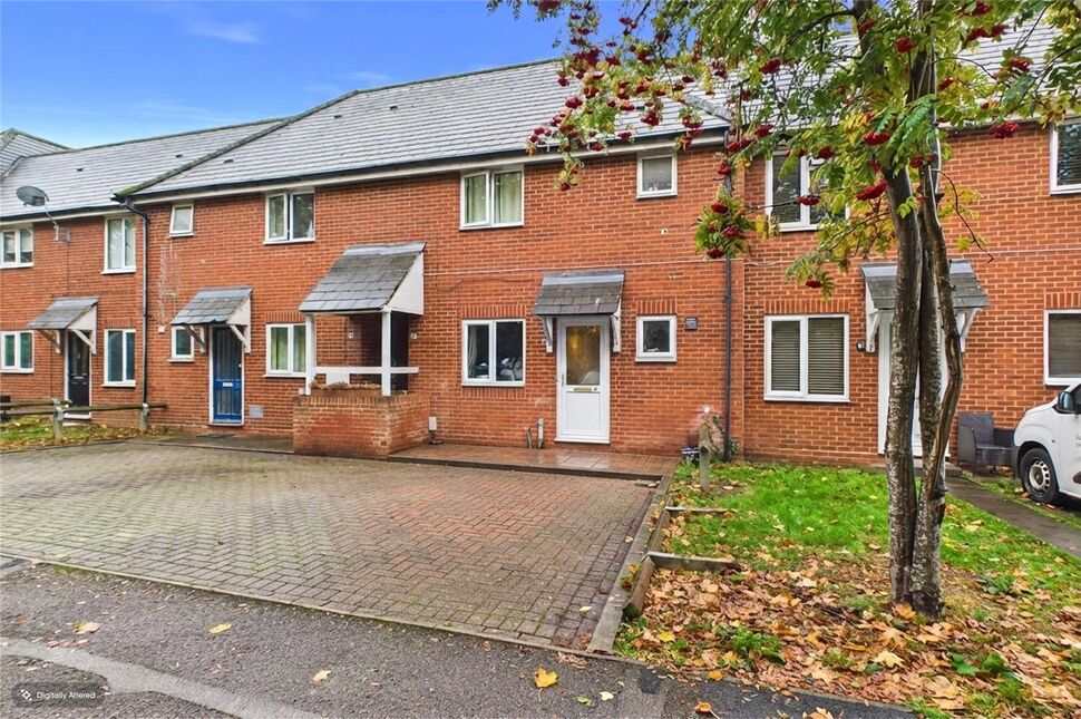 Main image of 1 bedroom Flat to rent, Emerton Gardens, Stony Stratford, Buckinghamshire, MK11