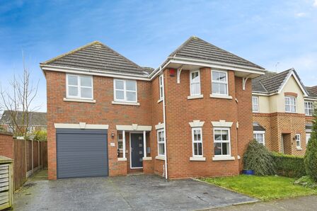 Marlow Drive, 5 bedroom Detached House for sale, £400,000