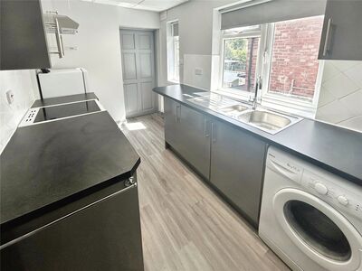 Frederick Street, 1 bedroom Flat to rent, &pound;650 pcm