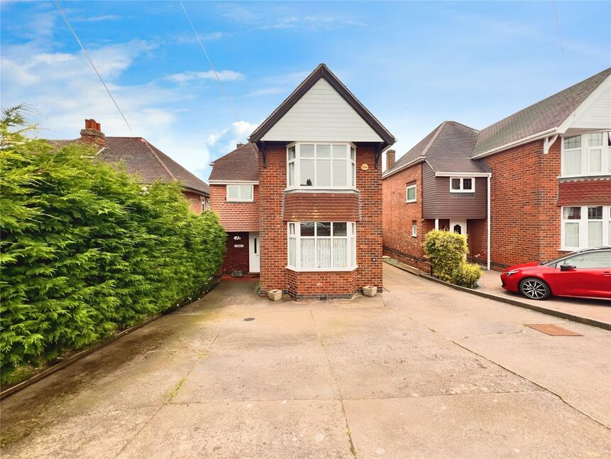 3 bedroom Detached House for sale, Stanton Road, BurtononTrent, DE15