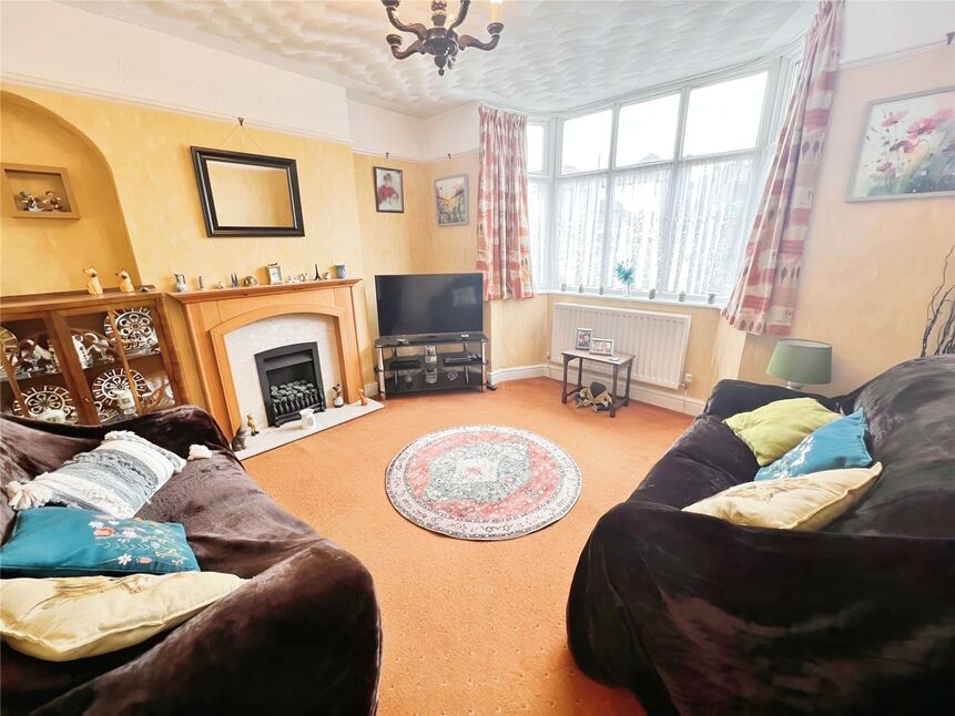3 bedroom Detached House for sale, Stanton Road, BurtononTrent, DE15