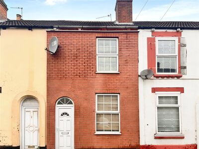 Uxbridge Street, 3 bedroom Mid Terrace House for sale, £135,000