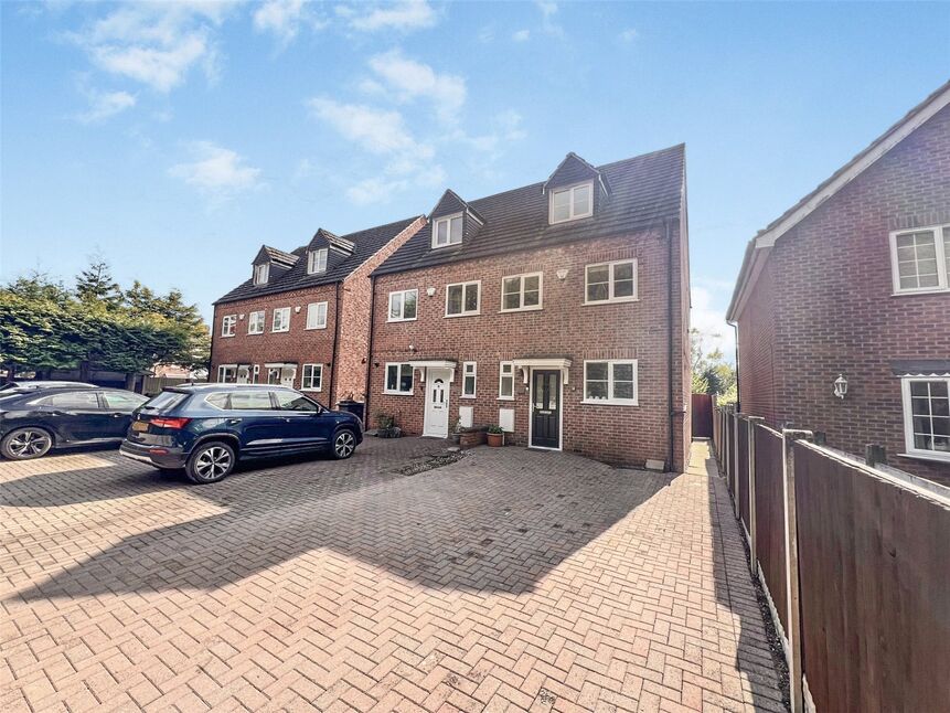Main image of 4 bedroom Semi Detached House for sale, Wetmore Road, Burton-on-Trent, Staffordshire, DE14