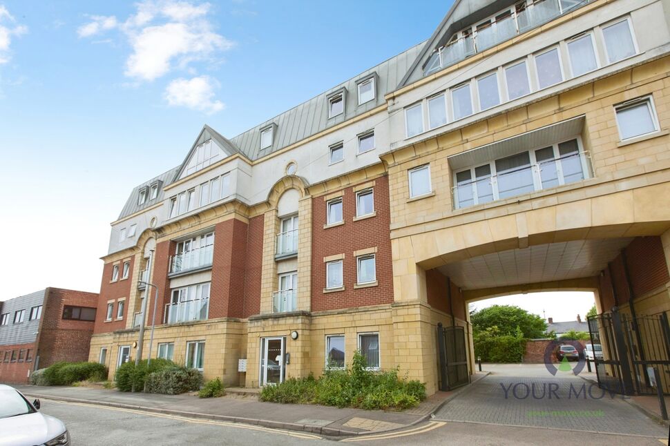 Main image of 2 bedroom Flat for sale, Curzon Street, Burton-on-Trent, Staffordshire, DE14