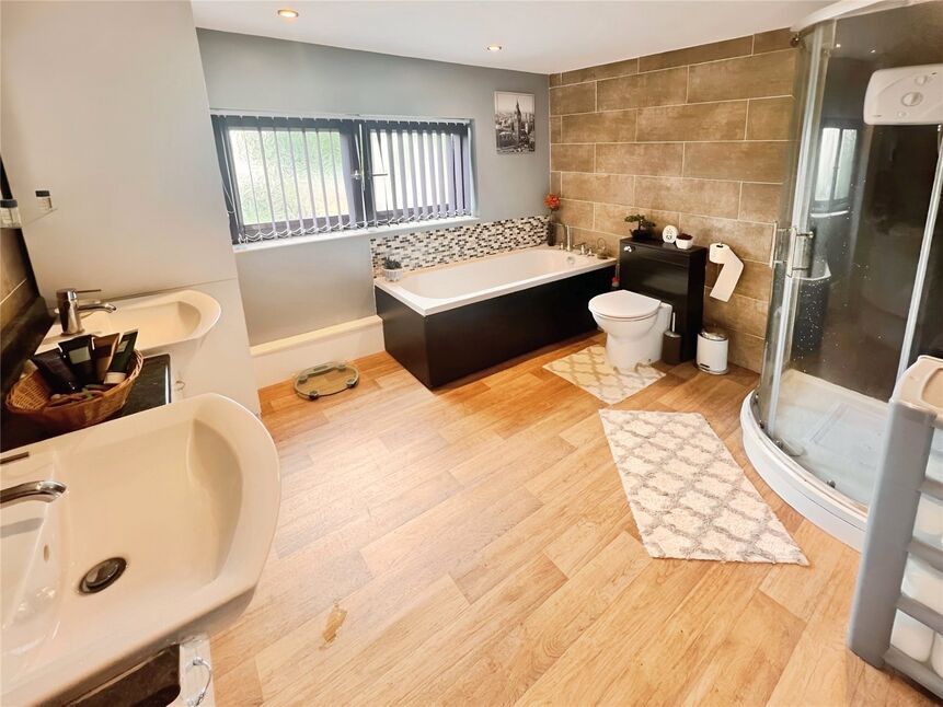 Bathroom WC