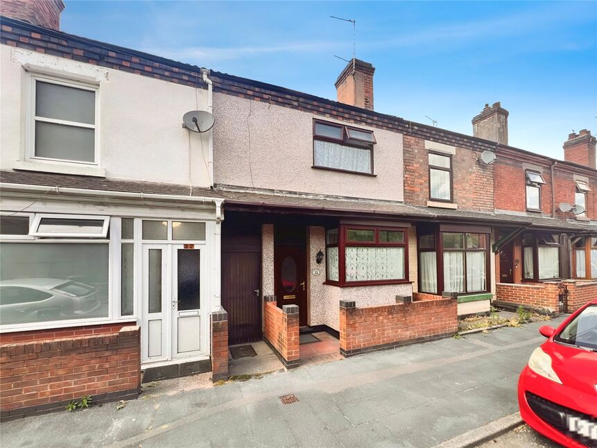 2 bedroom Mid Terrace House for sale