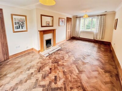 Sandalwood Road, 3 bedroom Mid Terrace House for sale, £165,000