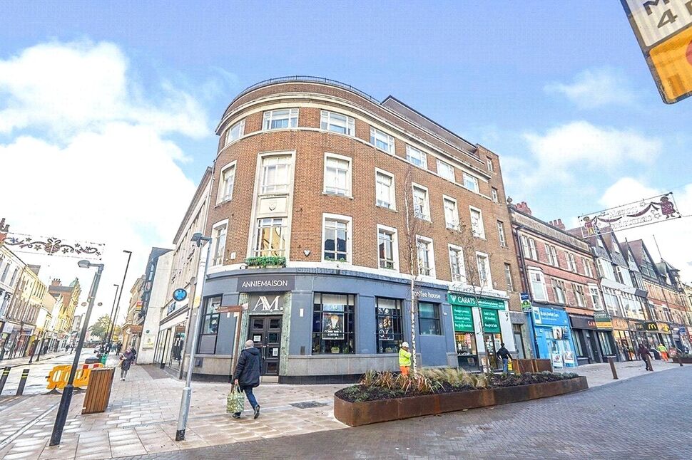 Main image of 2 bedroom Flat to rent, Station Street, Burton-on-Trent, Staffordshire, DE14