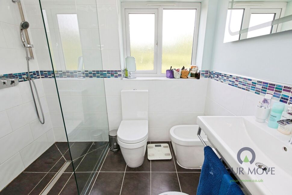 En-Suite Shower WC