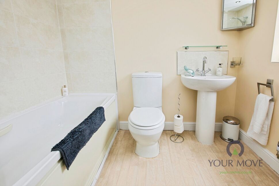 En-Suite Bathroom WC