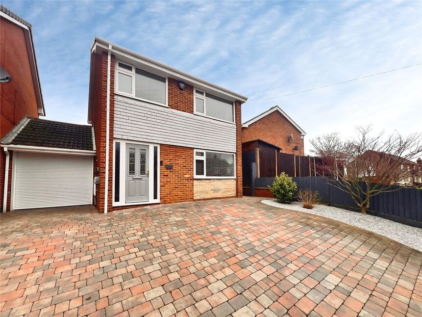 Main image of 3 bedroom Detached House for sale, Brackenwood Road, Burton-on-Trent, Staffordshire, DE15
