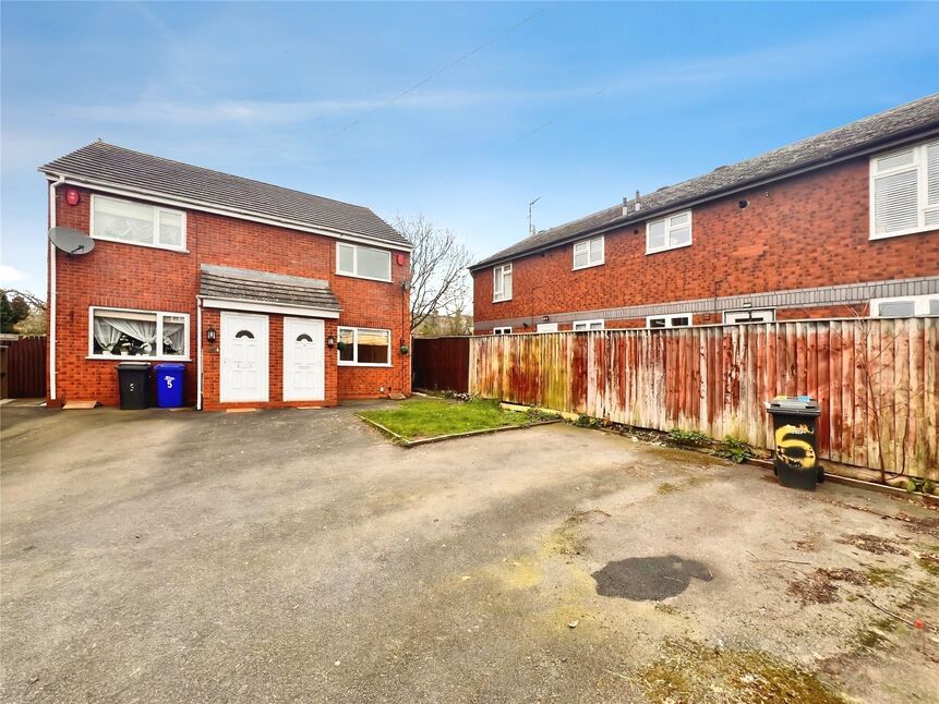 Main image of 2 bedroom Semi Detached House for sale, Long Street, Burton-on-Trent, Staffordshire, DE15