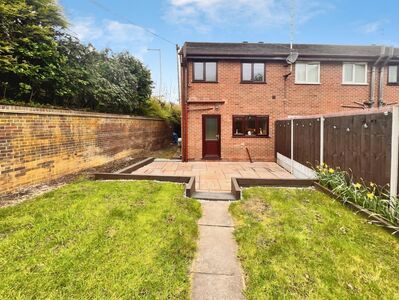 2 bedroom End Terrace House for sale