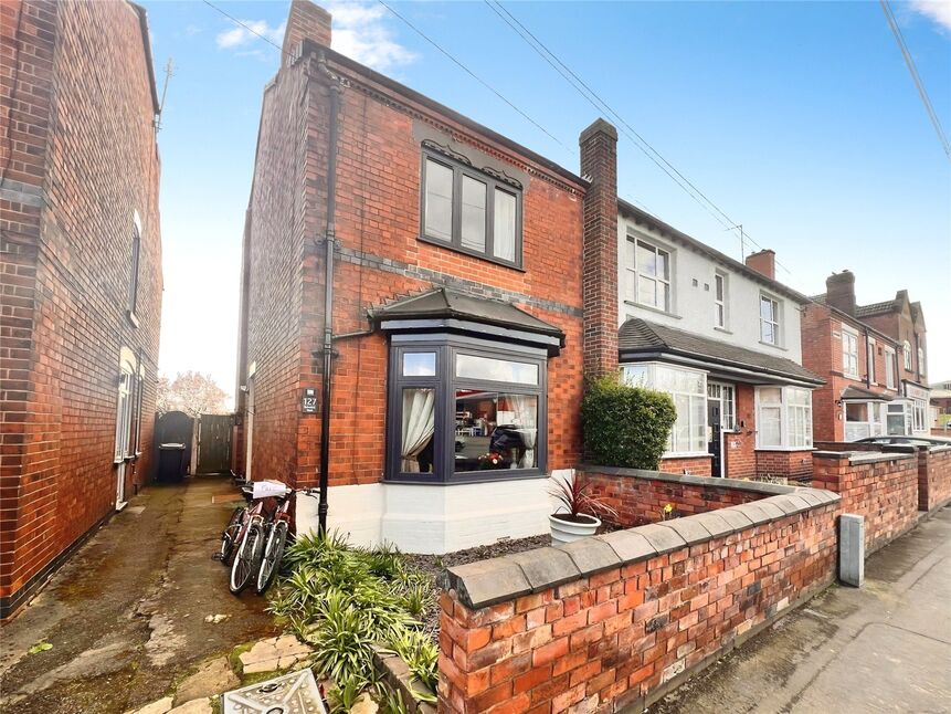 Main image of 4 bedroom Semi Detached House for sale, Belvedere Road, Burton-on-Trent, Staffordshire, DE13