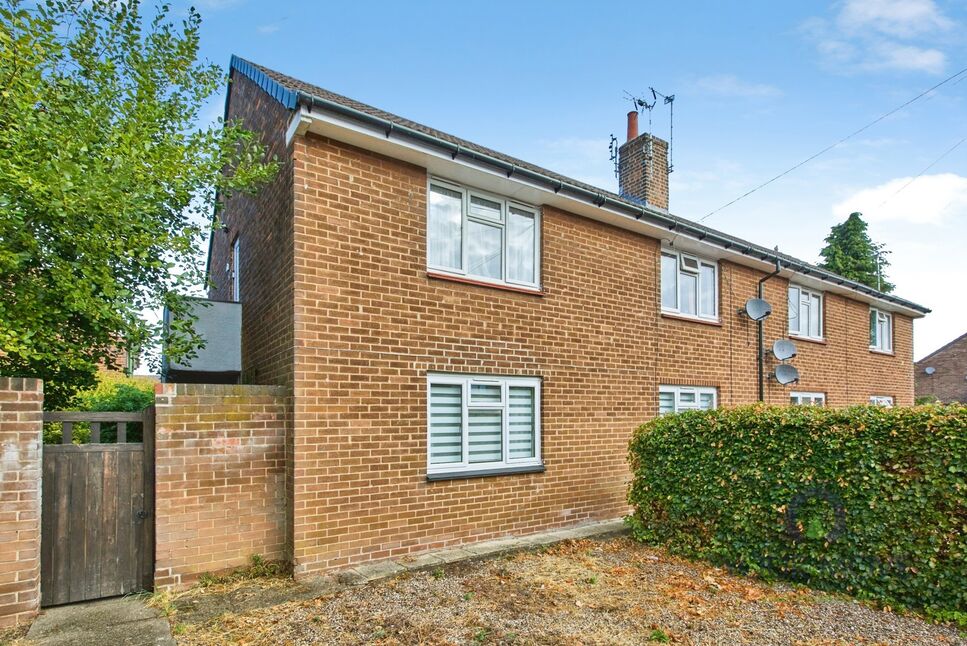 Main image of 2 bedroom Flat for sale, Meredith Close, Burton-on-Trent, Staffordshire, DE14