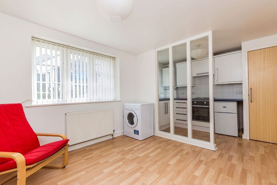 Open Plan Living / Dining Room / Kitchen