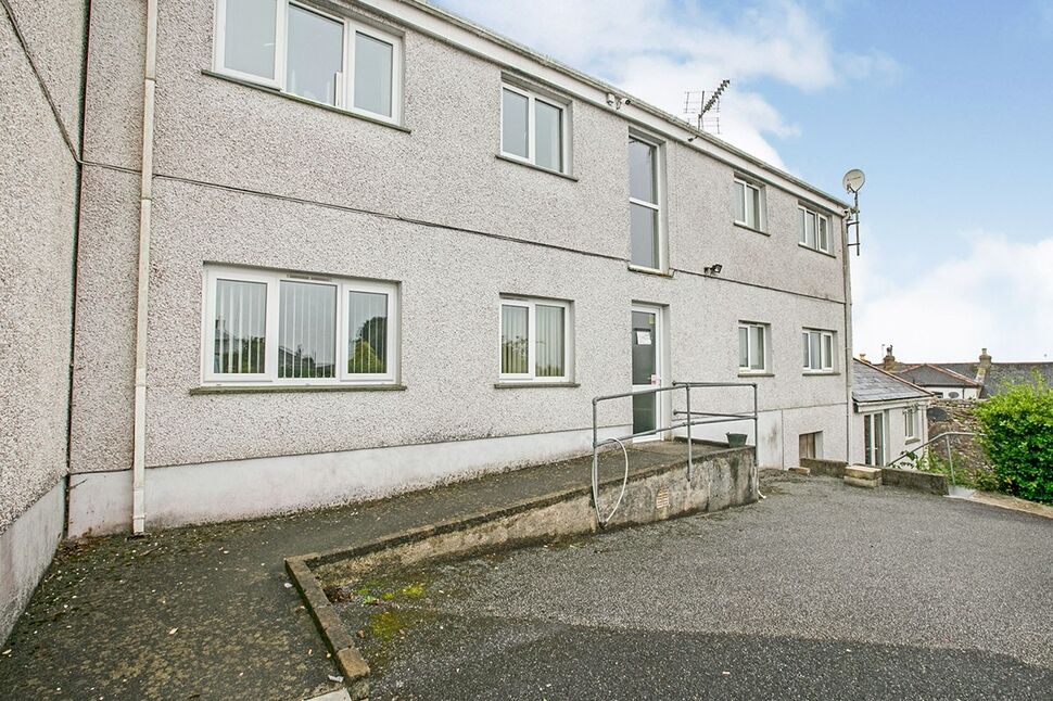 Main image of 1 bedroom Flat to rent, Sea View Terrace, Camborne, Cornwall, TR14