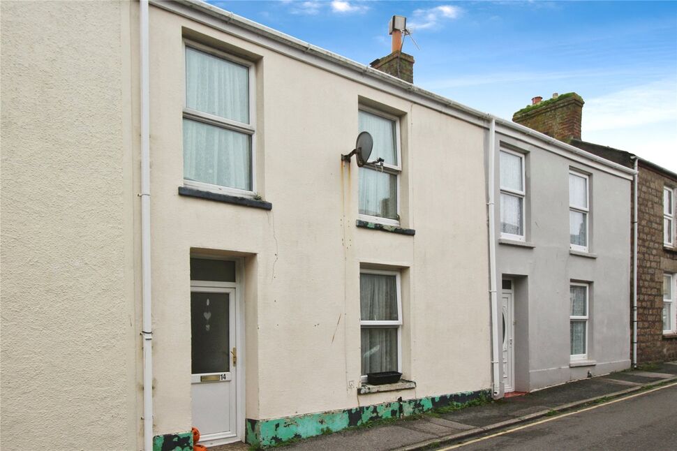 Main image of 3 bedroom Mid Terrace House for sale, Moor Street, Camborne, Cornwall, TR14