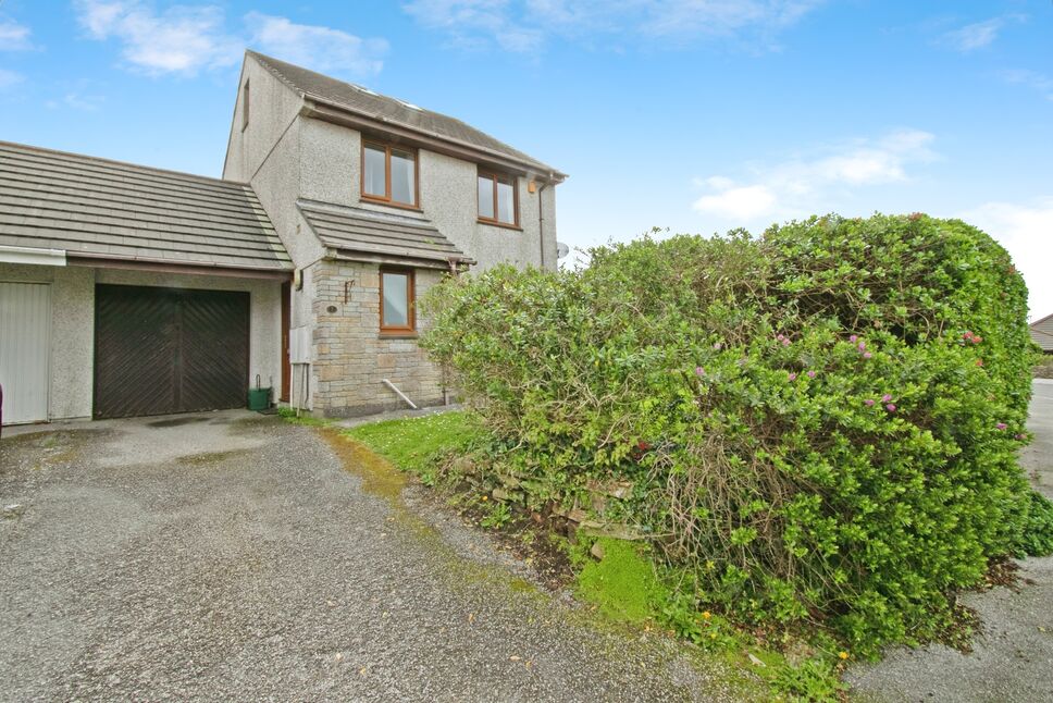 Main image of 4 bedroom Link Detached House for sale, Parc-an-Bans, Camborne, Cornwall, TR14