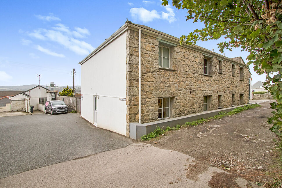 1 bedroom Flat for sale, Penpol Sidings, Hayle, TR27 £105,000