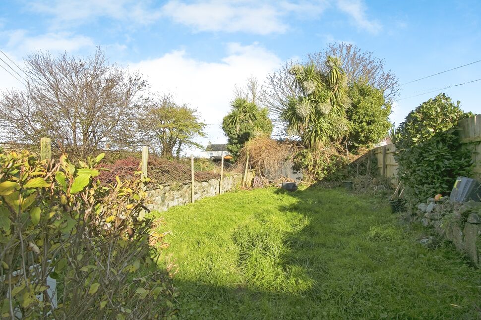 3 bedroom Mid Terrace House for sale, East Charles Street, Camborne, TR14 £190,000