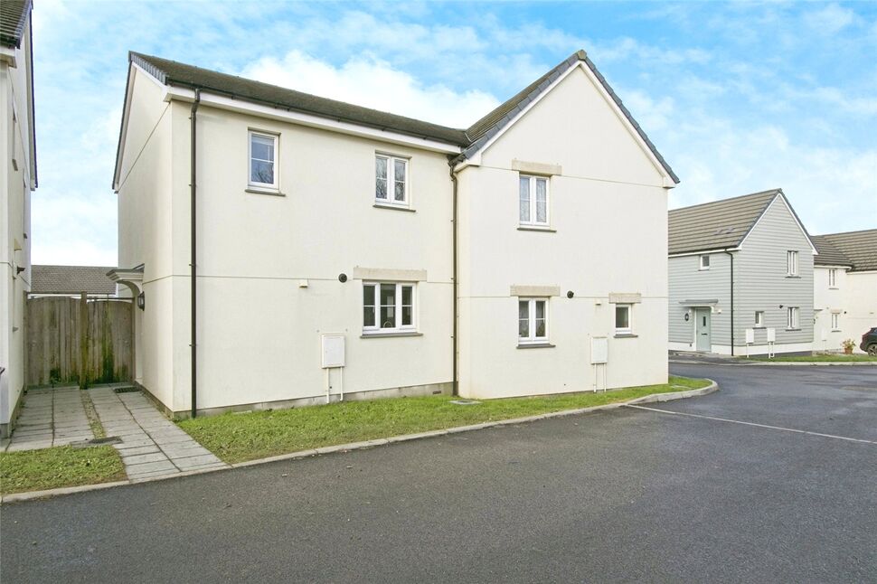 3 bedroom Semi Detached House for sale, Galingale Drive, Camborne, TR14