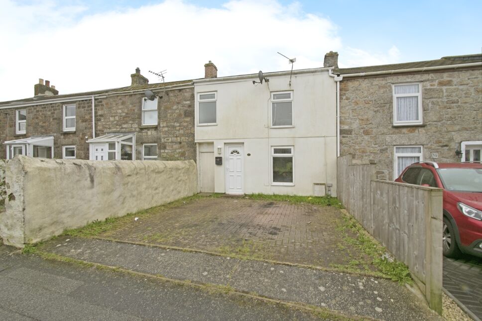 2 bedroom Mid Terrace House for sale, Albert Street, Camborne, TR14 £