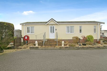 Tremarle Home Park, 2 bedroom  Property for sale, £150,000