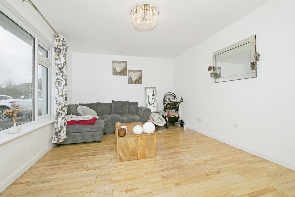 4 bedroom Detached Bungalow for sale, Bosvean Gardens, Paynters Lane