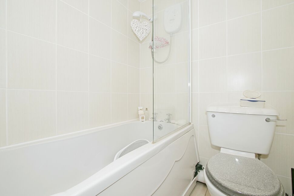 4 bedroom Detached Bungalow for sale, Bosvean Gardens, Paynters Lane