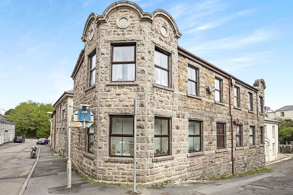 Main image of 1 bedroom Flat for sale, Tolgarrick Road, Tuckingmill, Cornwall, TR14
