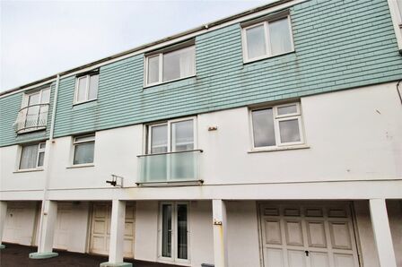 Cayforth, 2 bedroom  Flat for sale, £229,950